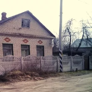Продается кирпичный дом в г.п. Старобин